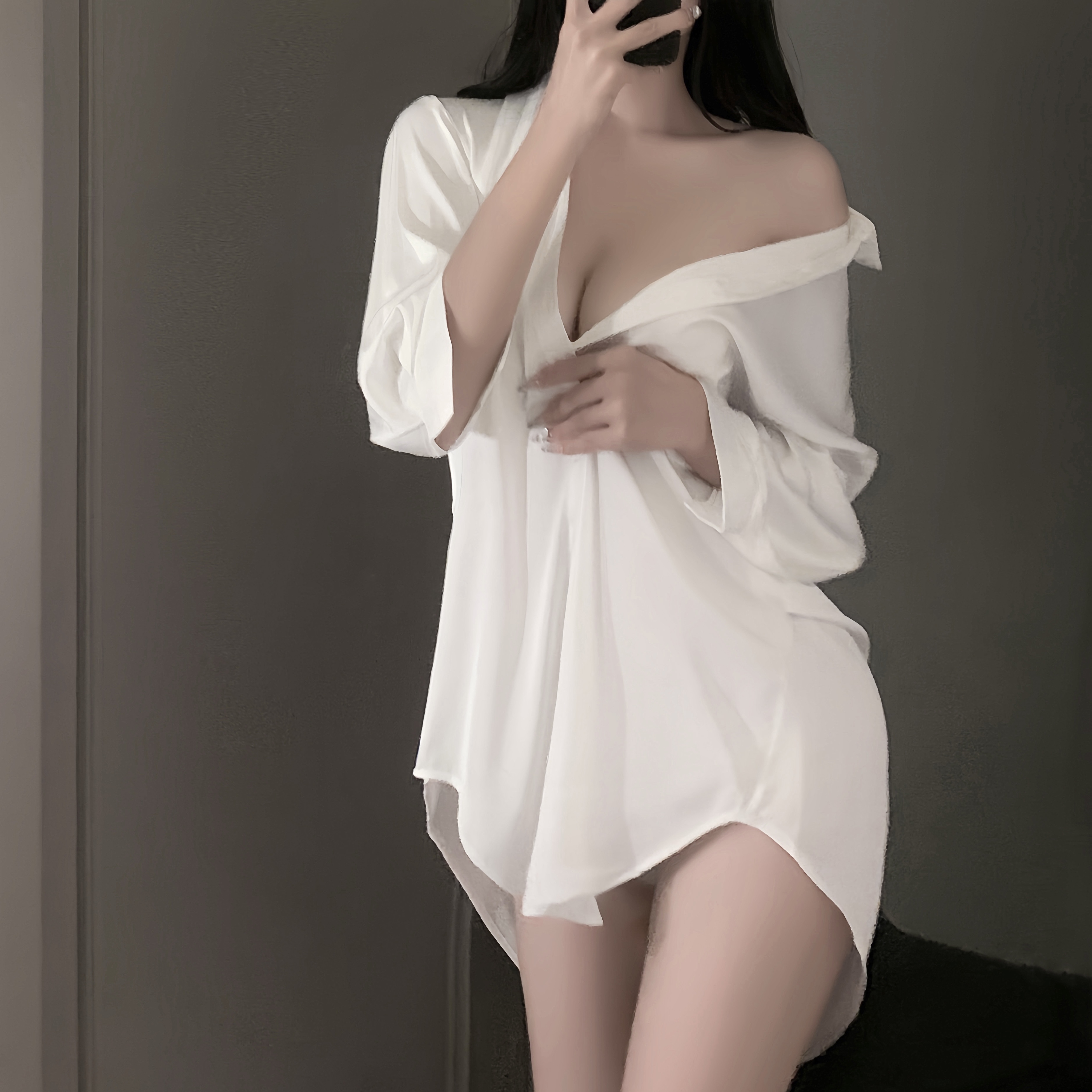 性感纯欲缎面男友风宽松白衬衫居家服睡裙情侣约会制服晴趣qqny