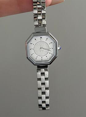 银灰色八边形清冷高级感手表女2025新款小巧复古时尚轻奢小众女表