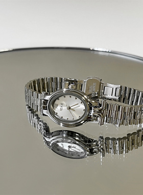 IEKE椭圆形手表女精致时尚ins简约轻奢气质手表高级感复古职场女