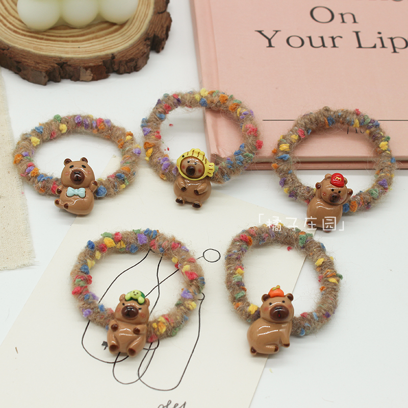 可爱卡通卡皮巴拉毛线发圈