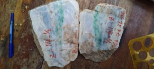 缅甸天然A货细糯种飘绿花飘绿花翡翠原石切口半明料木那结堆角