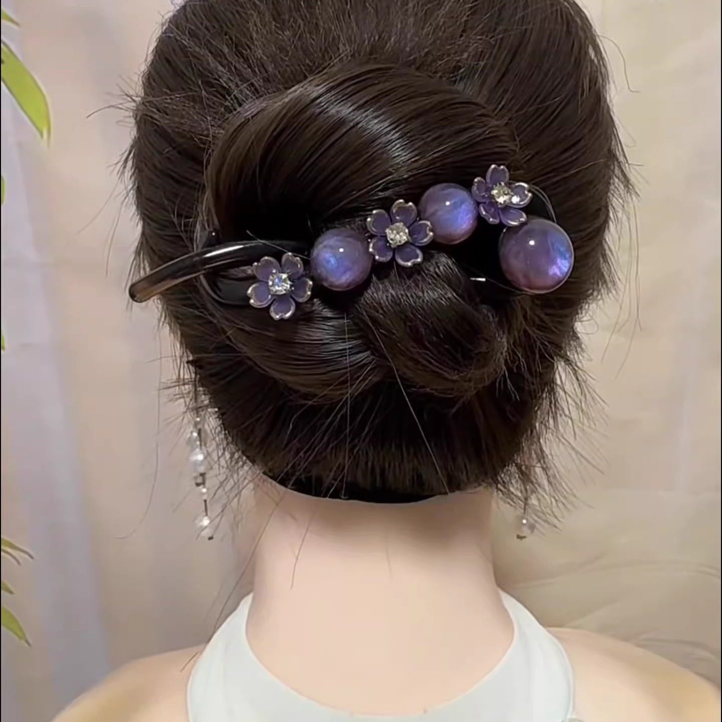 紫色炫彩珠珠花朵扭扭夹女