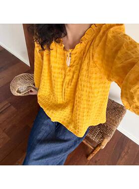 野梨树下 姜黄色肌理感泡泡棉木耳领系带长袖衬衫上衣