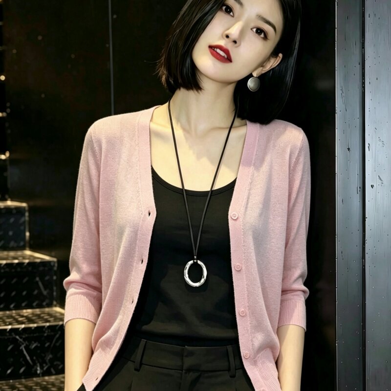 胖MM复古chic洋气V领纽扣7分袖开衫夏季防晒衣女新款外穿百搭显瘦