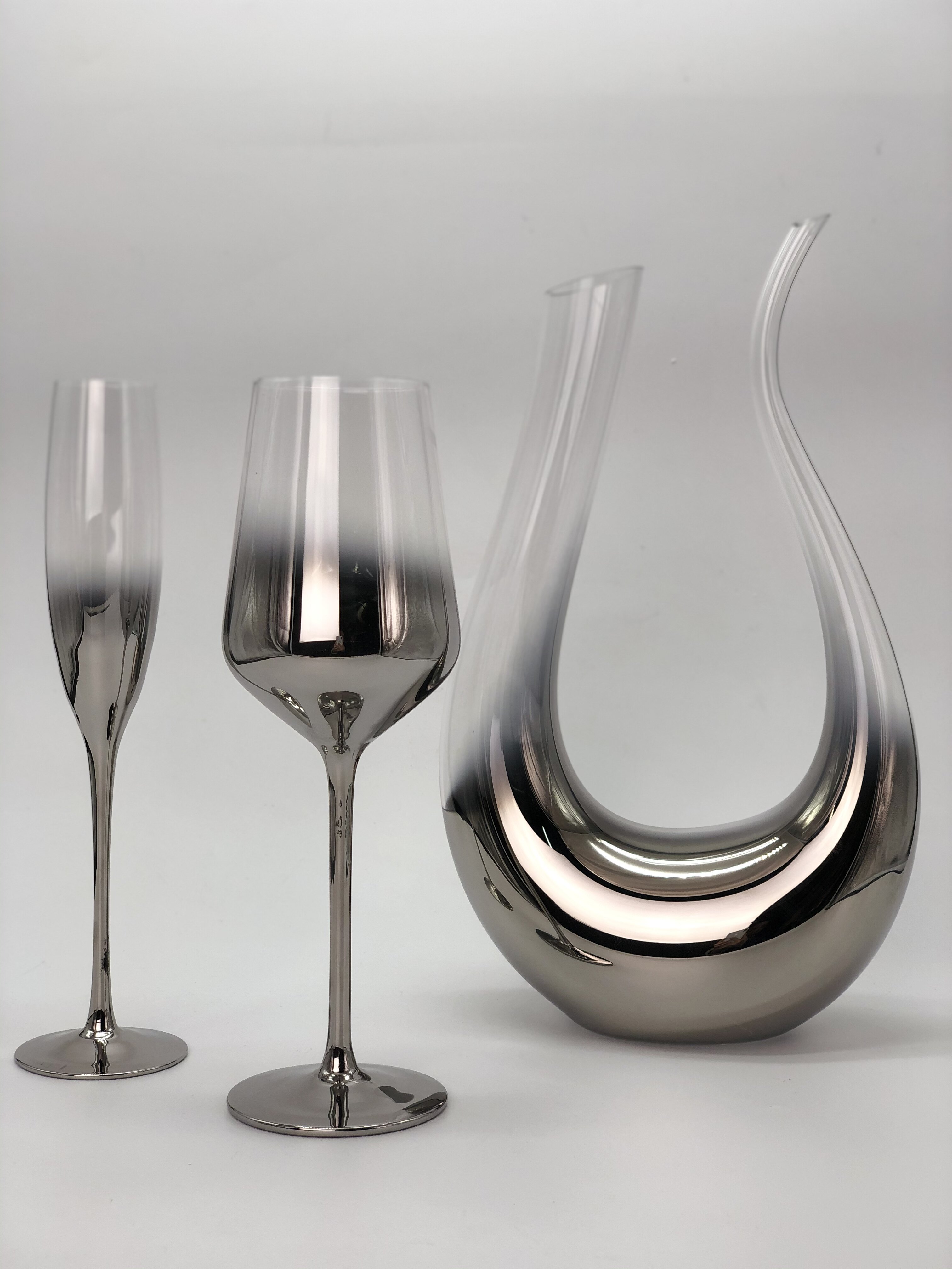 特价渐变玻璃鸡尾酒杯酒吧家用网红高脚香槟杯子电镀图腾三角杯