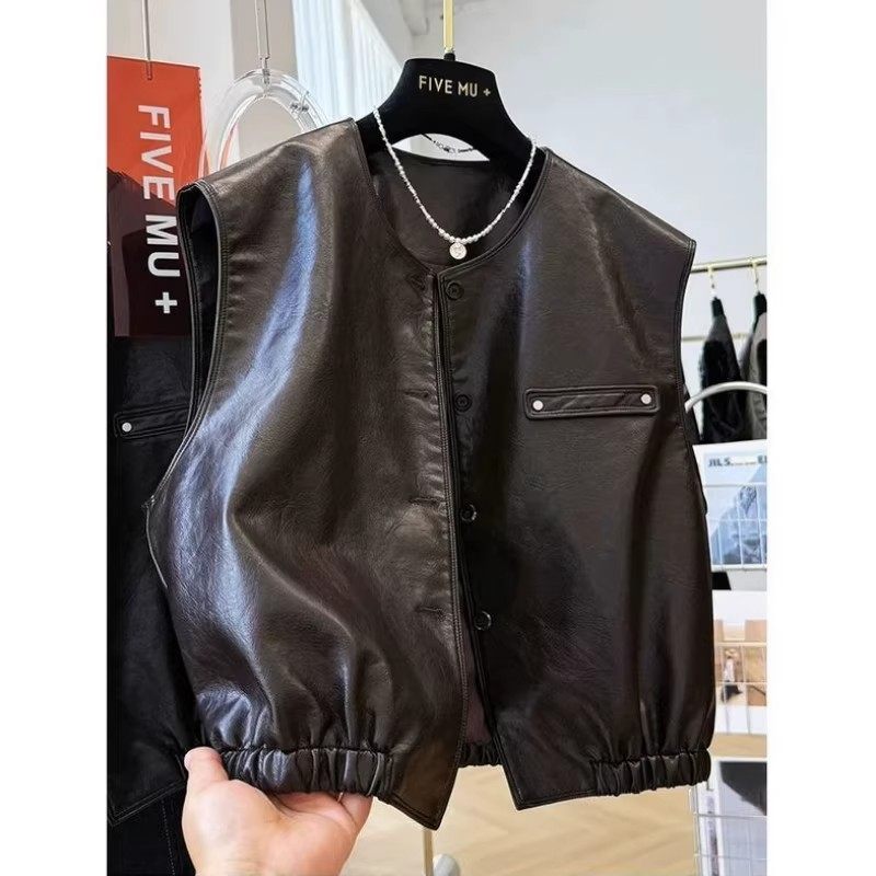 特大码2-300斤机车风PU皮马甲女单排扣圆领宽松叠穿背心马夹外套