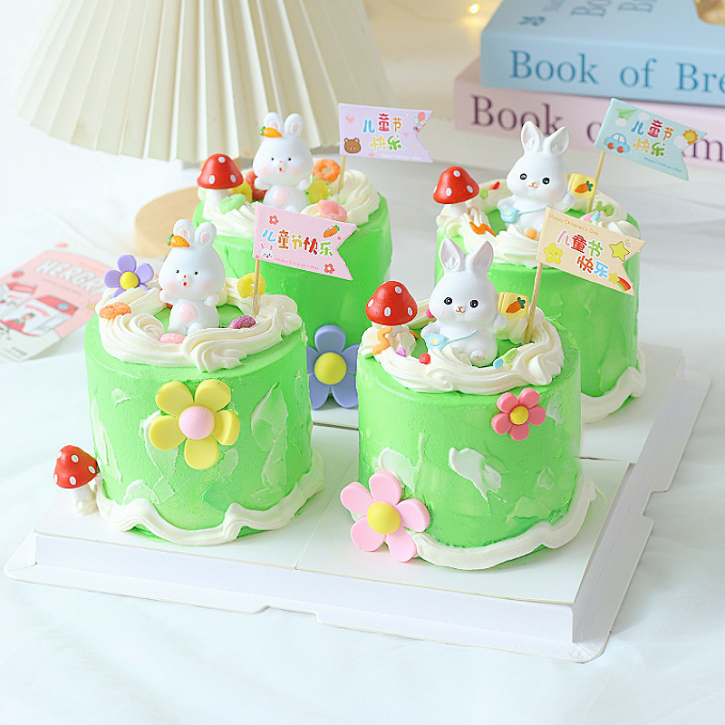 小兔子生日蛋糕装饰摆件插旗