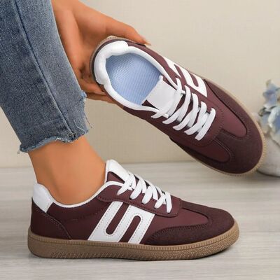 Fashion Black White Striped Flat Sneakers Women Lightweight