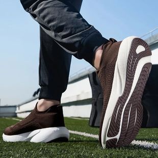 Men Shoes Sneakers Breathable Mesh Slip on Running Shoes Out