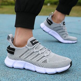 New Summer Soft Soled Running Shoes Men Mesh Breathable Casu