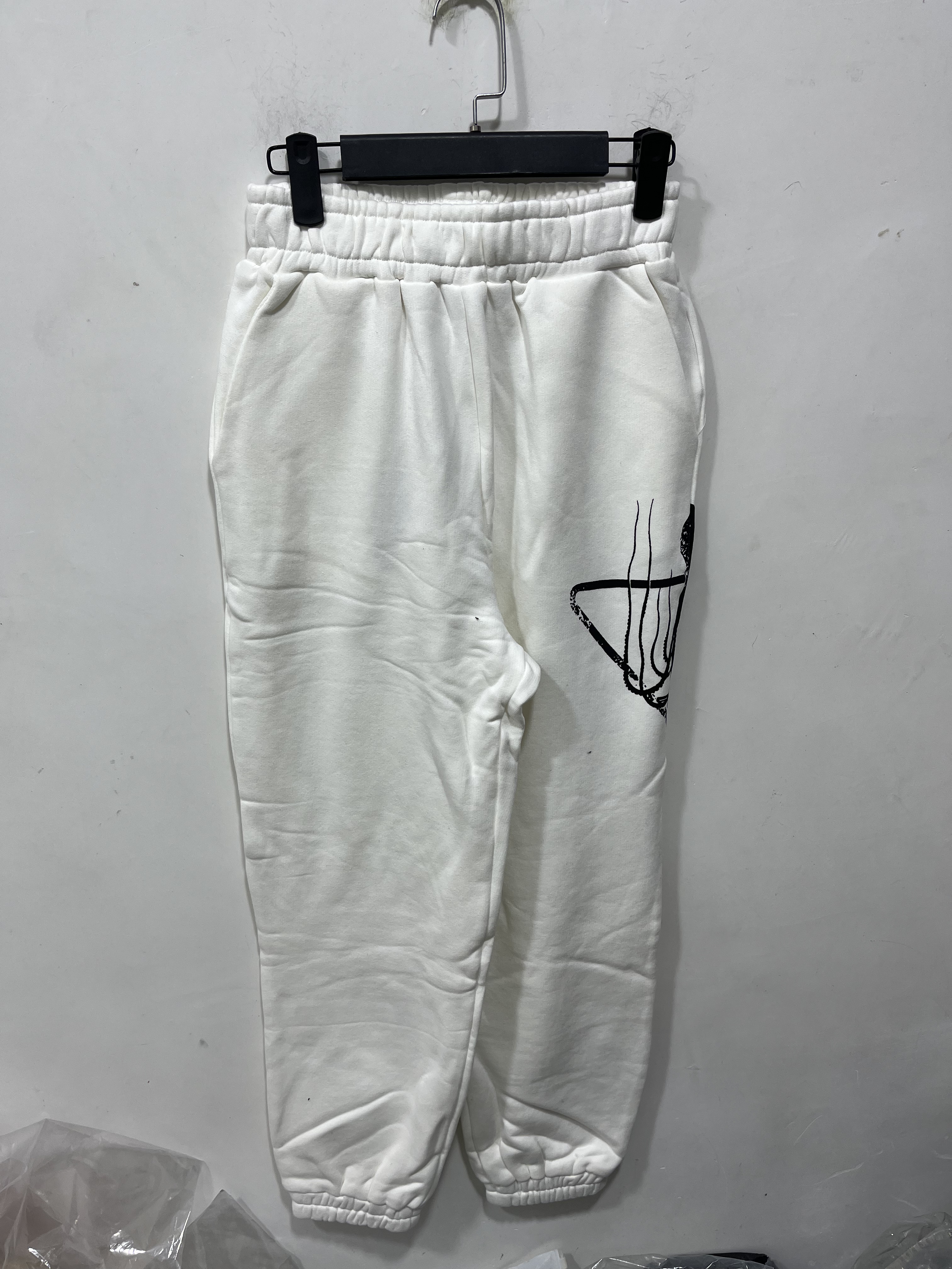 亏本清货秋冬女装时尚百搭休闲潮牌卫裤长裤束脚裤运动裤