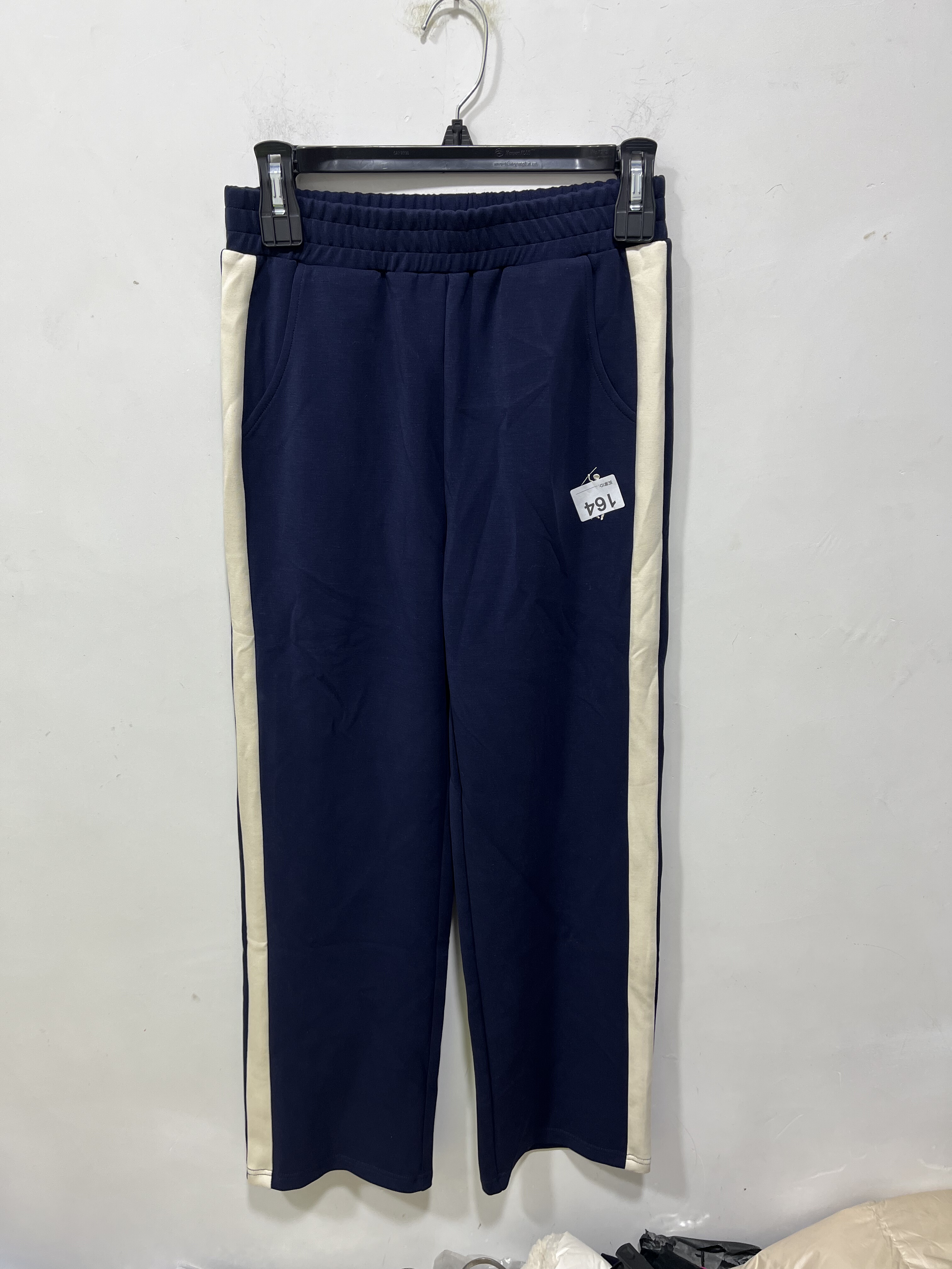 微瑕亏本清货春秋女装时尚百搭休闲潮牌卫裤运动裤长裤拼色