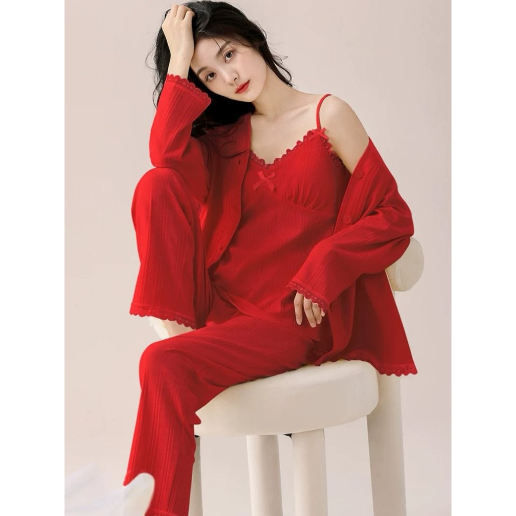 正红色带胸垫吊带长袖三件套睡衣女2025本命年结婚新婚高级感套装