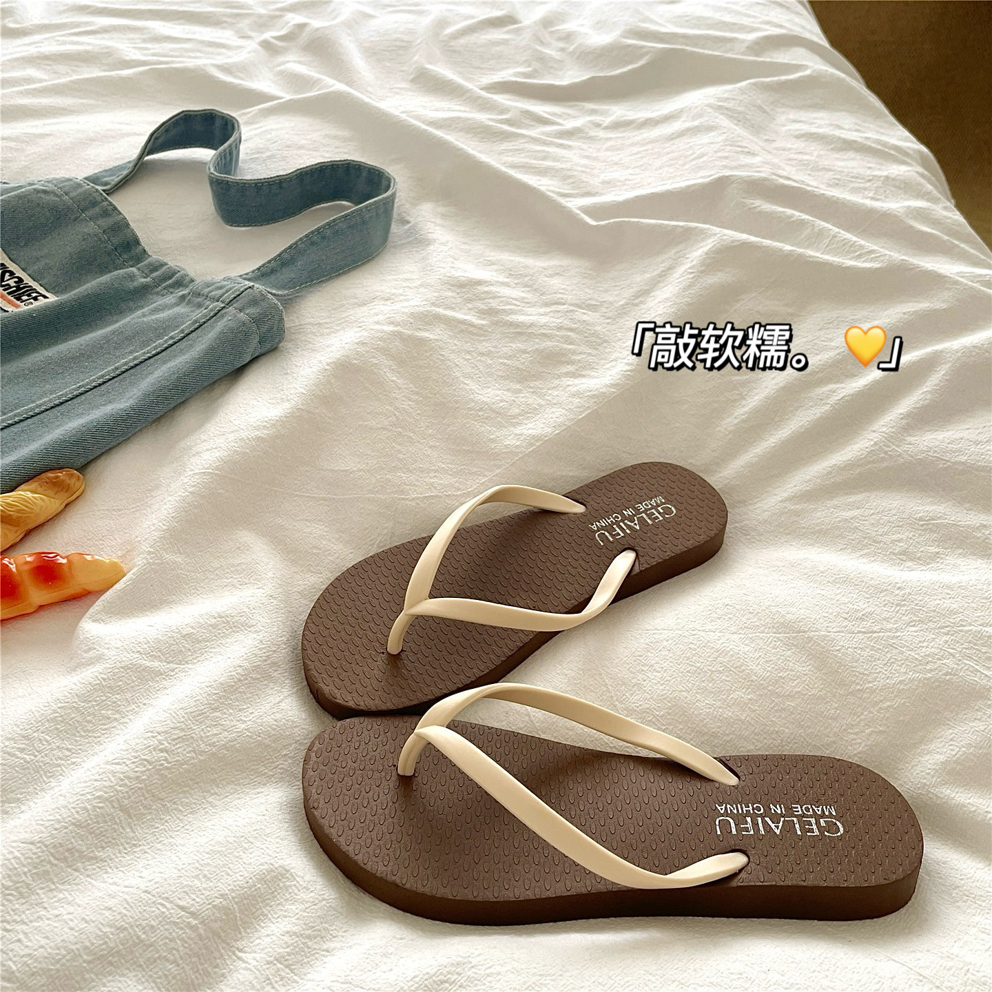亲肤细腻质感~！软软ins度假风人字拖女夏季外穿防滑沙滩凉拖鞋潮