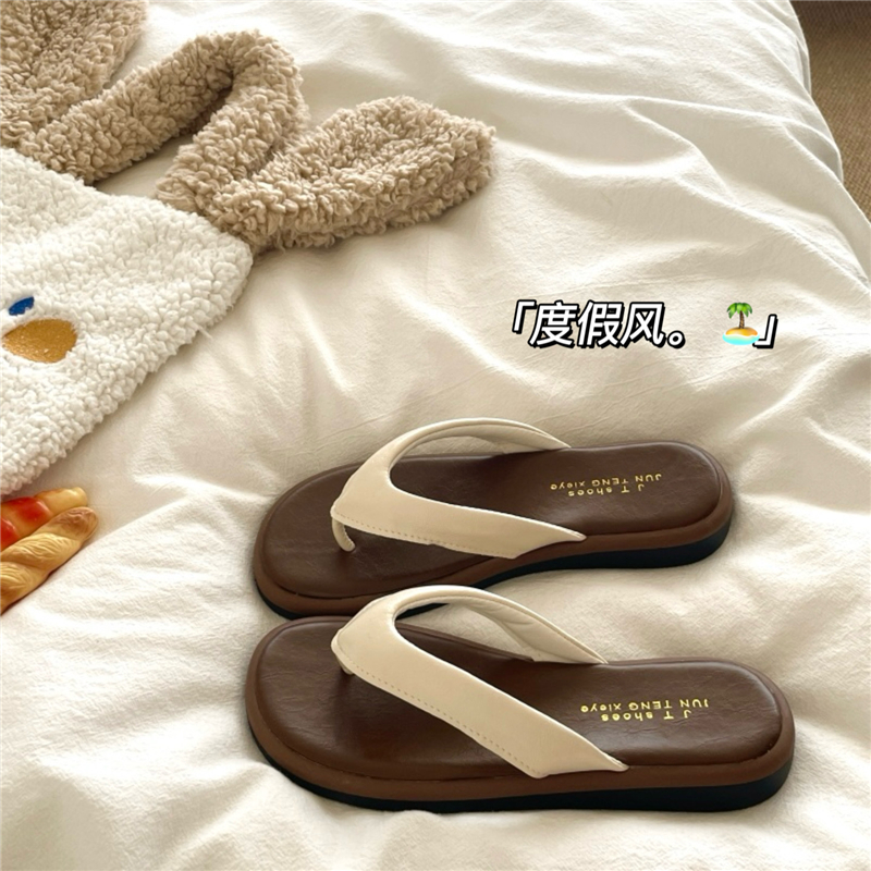 慵懒调调~！高级感ins透气人字拖女夏季沙滩防滑外穿海边凉拖鞋潮