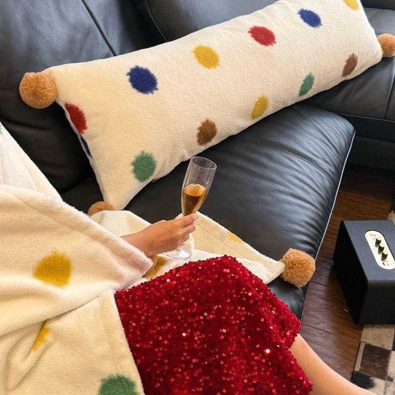 简约格子条纹仿羊毛绒抱枕靠枕