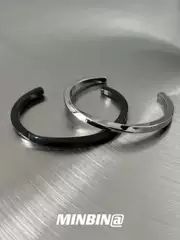 Mobius Strip Bracelet for Men and Women, Titanium Steel, Non-Fading, High-End Glossy Surface, Niche Bracelet, Men's Gift for Boys
