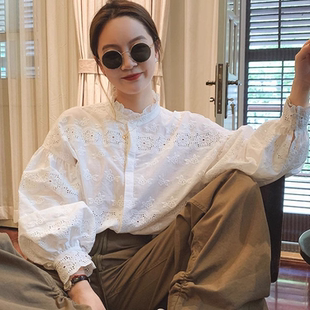 泡泡袖上衣女法式独特别致白色衬衣重工刺绣小衫长袖立领镂空衬衫