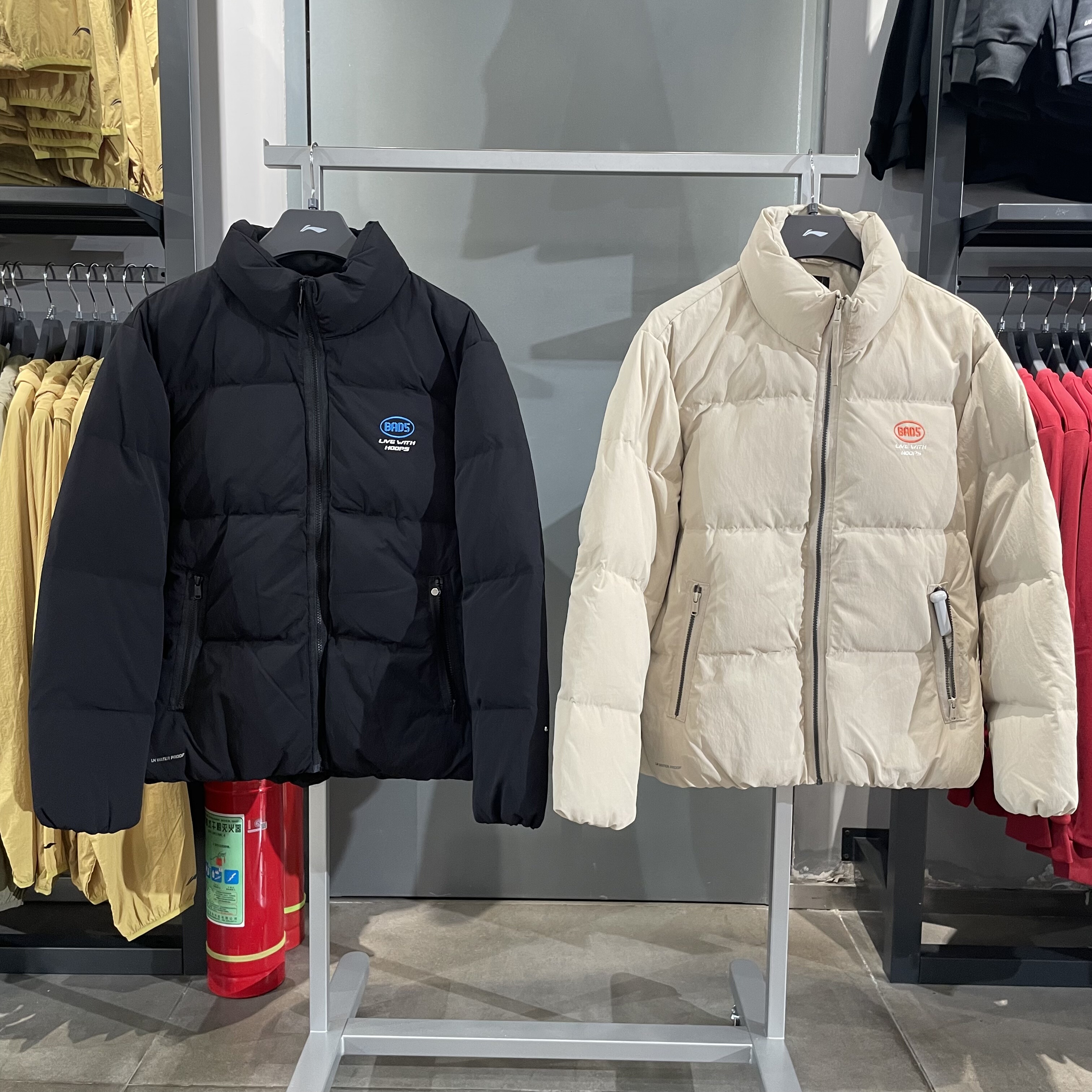 李宁男反伍宽松舒适防泼水羽绒服