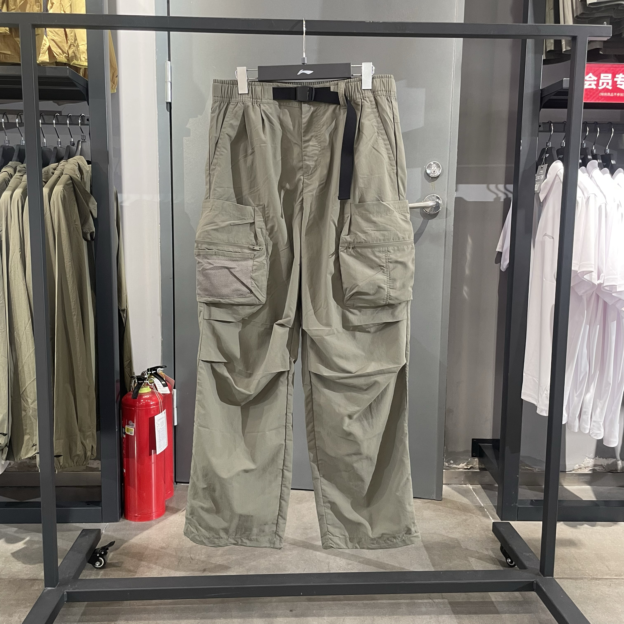 李宁男运动凉爽多口袋直筒工装裤