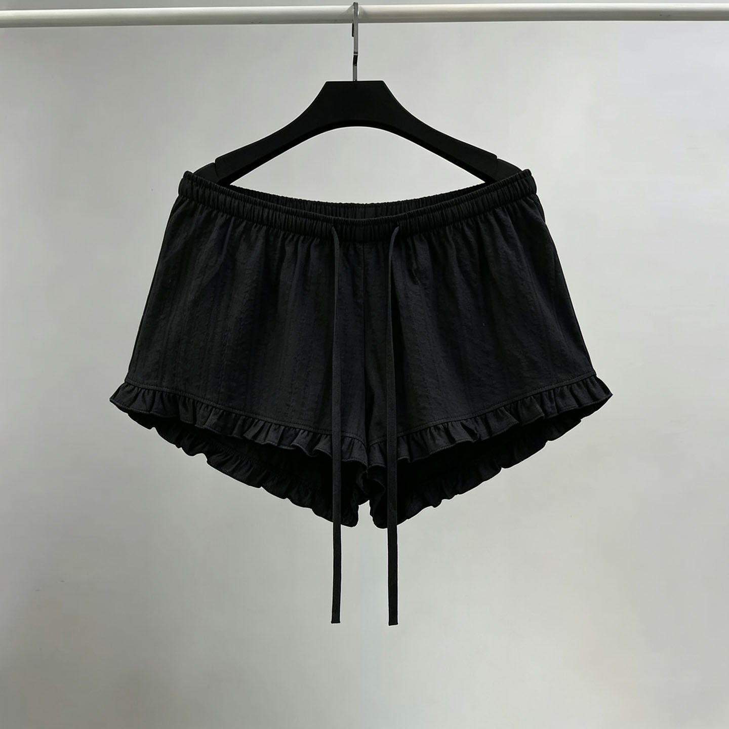 荷叶边休闲裤短裤女外穿2026新款夏季抽绳松紧腰居家a字阔腿热裤