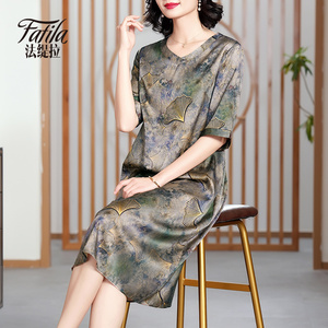 中老年妈妈重磅真丝连衣裙女夏季新款宽松大码遮肚缎面桑蚕丝裙子