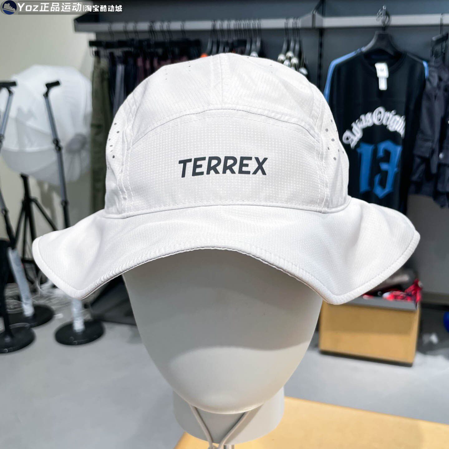 Adidas阿迪达斯男女2026