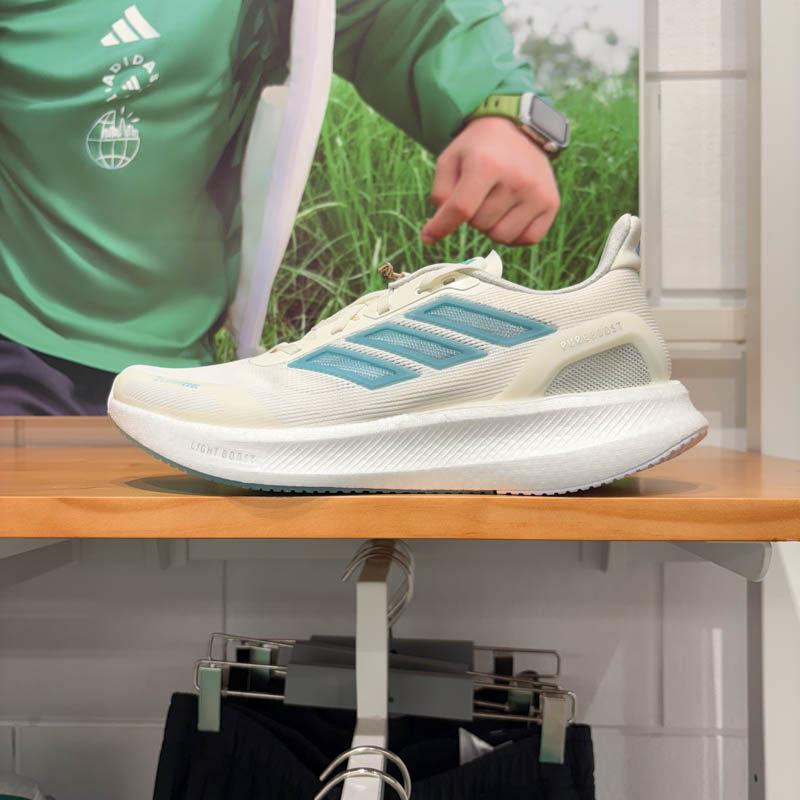 阿迪达斯男女鞋2025夏新款PUREBOOST 5缓震回弹透气跑步鞋 JS5064