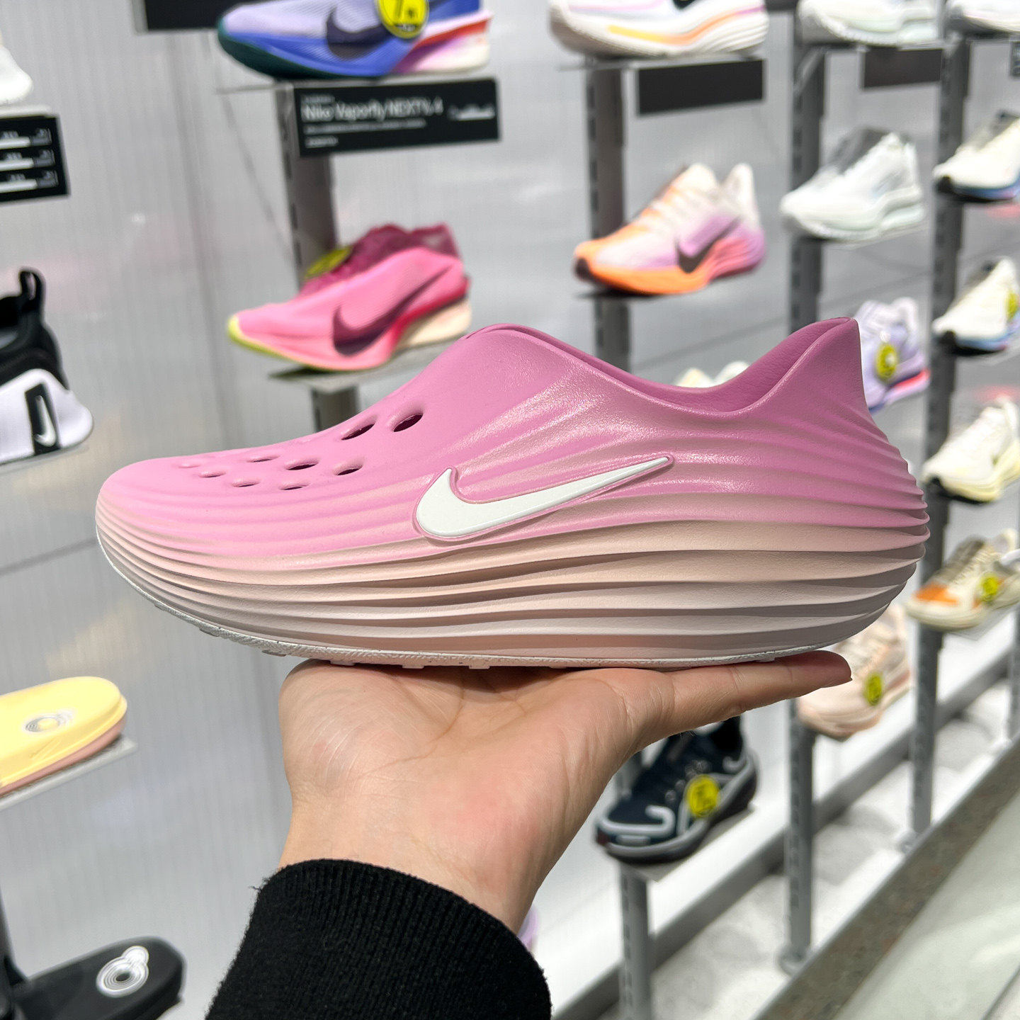 NIKE耐克女鞋夏新款REACT