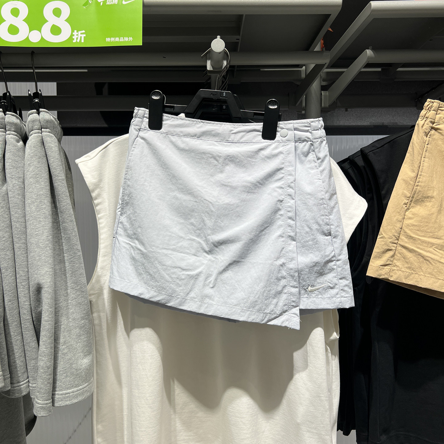 耐克女子裤裙2026夏梭织