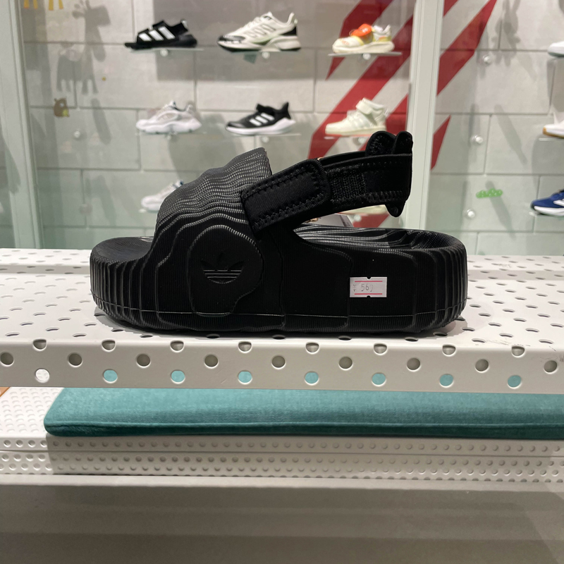 阿迪达斯三叶草女鞋2024夏新款时尚经典魔术贴厚底运动凉鞋IE5649
