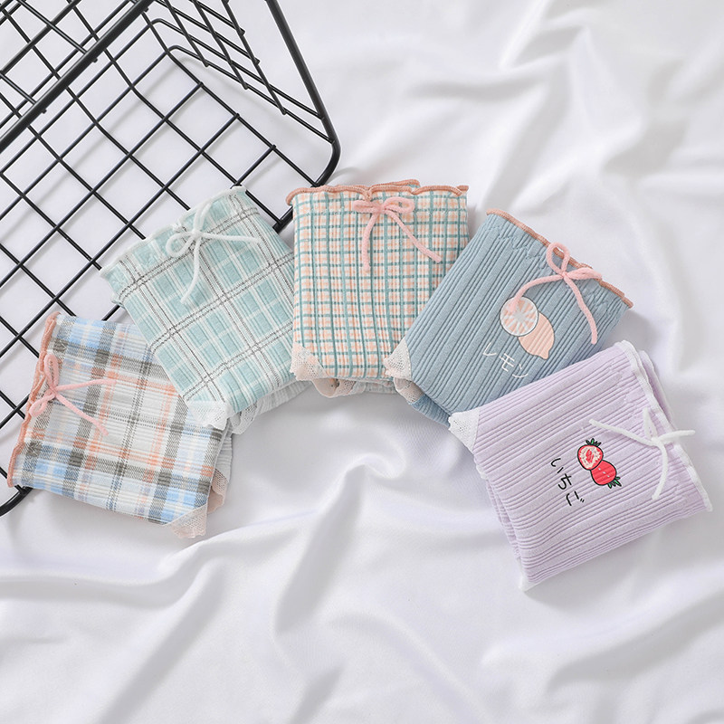 日系格子螺纹棉内裤女小清新水果可爱少女中腰三角短裤头透气舒适