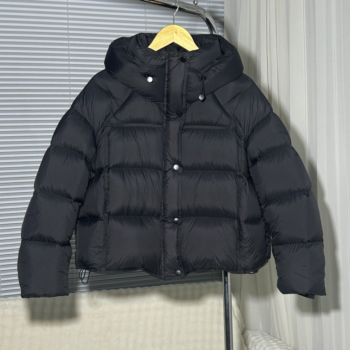 明摩冬季超软泡芙云朵羽绒服女短款小个子90白鸭绒显瘦面包服加厚