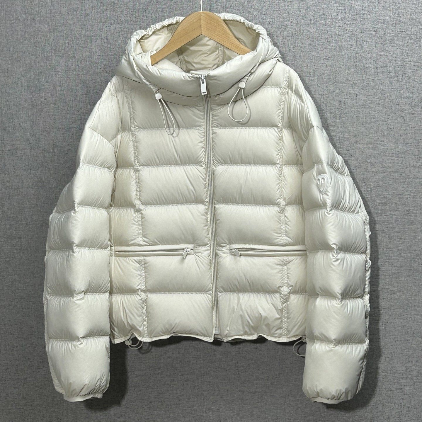 明摩冬季排骨羽绒服女2025新款90白鸭绒小个子泡芙显瘦加厚短外套,女装/女士精品,羽绒服,淘宝优惠券,粉丝福利购,淘宝优惠卷