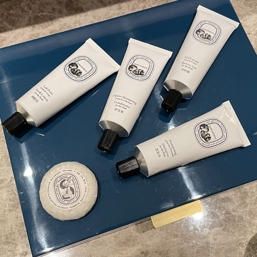 文华东方酒店选用蒂普提克希腊无花果香洗发水护发素洁润肤露香皂