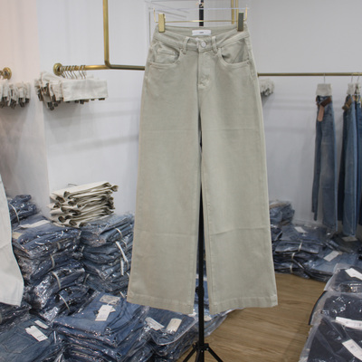 艾拿56115浅草绿高腰牛仔喇叭裤2026年春季女装四面弹不铁腿长裤