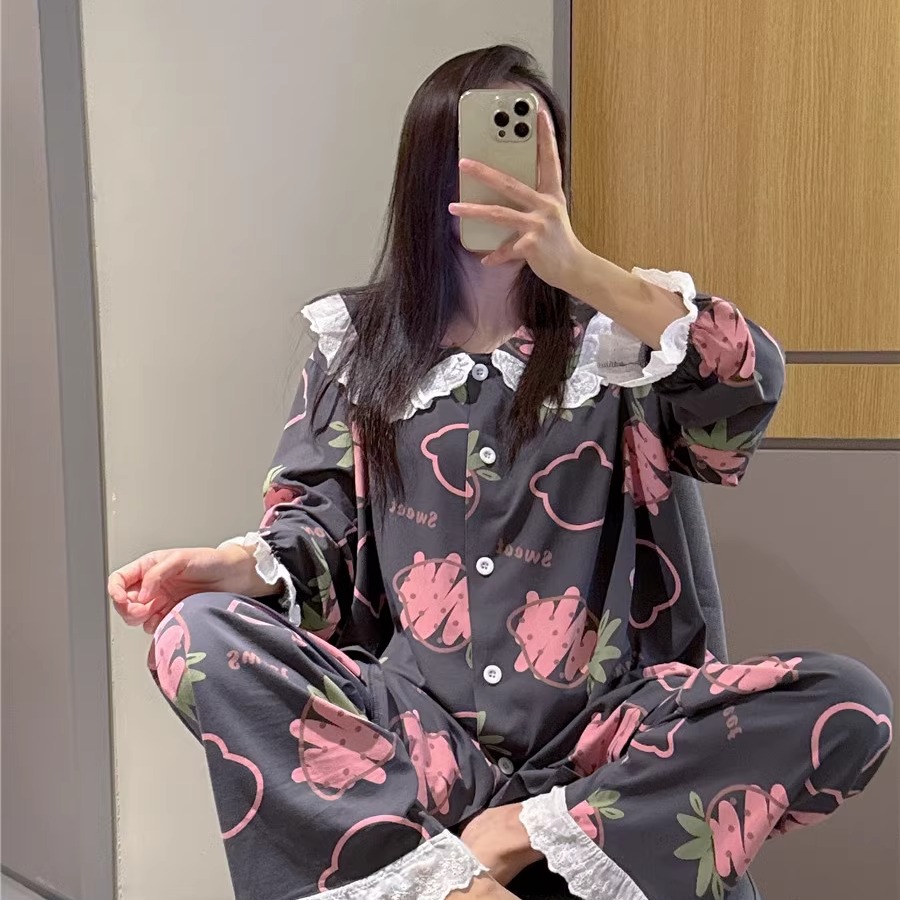 甜美公主风长袖睡衣女秋小翻领花边草莓家居服大码胖mm200斤套装