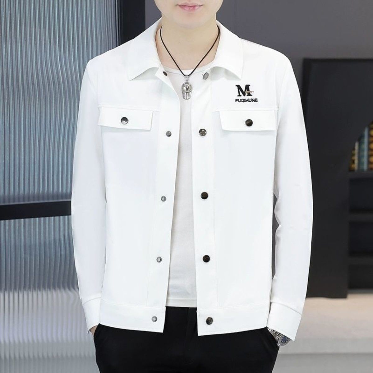 春夏秋季轻薄防晒衣男士修身潮流时尚薄款夹克刺绣冰丝速干外套