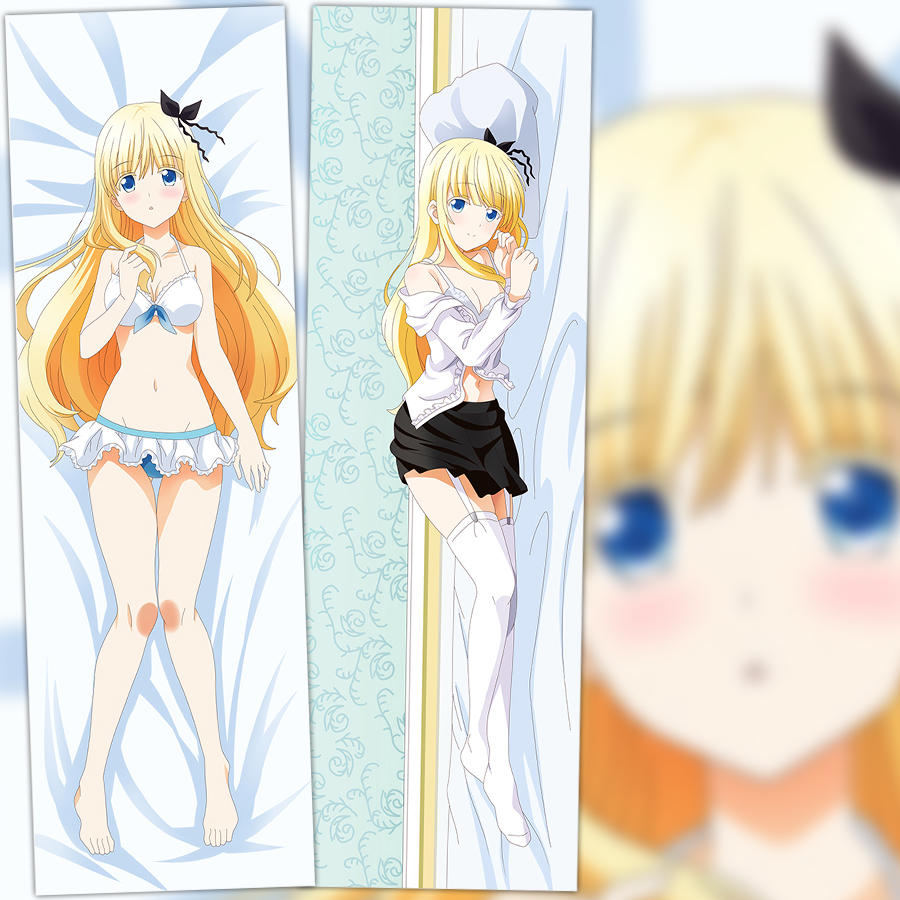 寄宿学校的朱丽叶佩尔西亚等身抱