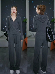 今年流行爆款时尚套装女秋软糯拉链弹力连帽上衣休闲阔腿裤两件套