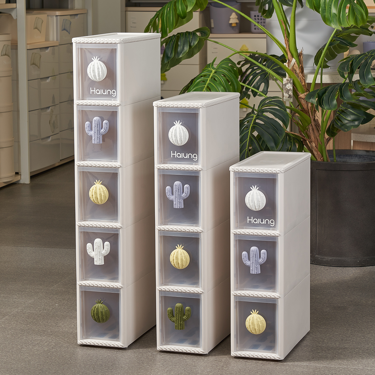 多层彩虹缝隙柜带轮子