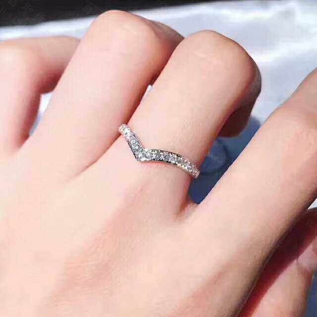 韩国v型戒指女镶钻水晶镀金简约欧美小众设计时尚尾戒指环v字戒子