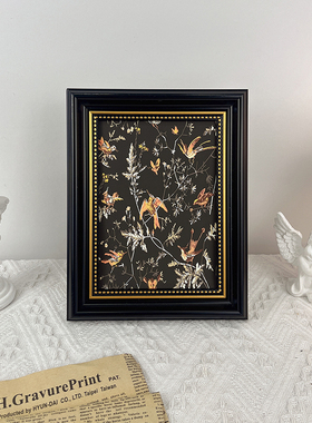 飞鸟与枝摆件小众复古装饰画油画卧室玄关客厅黑色画框相框挂画