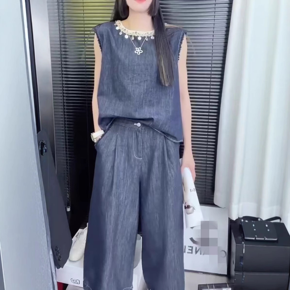 552568大爱美依缘2025夏季新款牛仔套装无袖衬衫直筒阔腿裤两件套