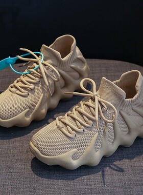 男女同款休闲运动单鞋舒适轻便耐磨网鞋八爪鱼火山袜子鞋透气吸汗