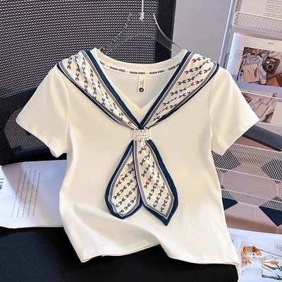 2025夏季新款丝巾拼接V领短袖正肩t恤女别致修身显瘦短款系带上衣