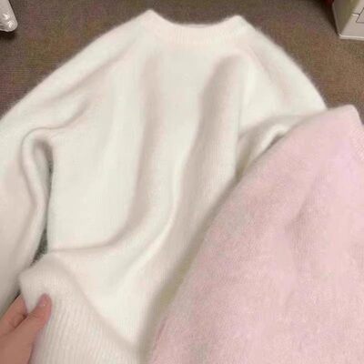粉色软糯慵懒风仿马海毛毛衣女