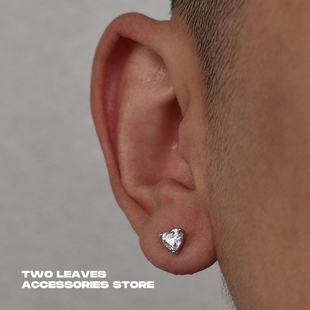 TWO S925纯银爱心锆石耳钉简约潮流百搭男女情侣轻奢耳饰 LEAVES