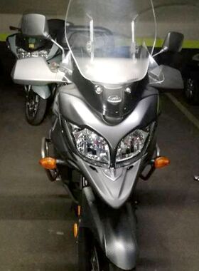 适用铃木DL650 V-STROM加装鸟嘴前板扩展板 前板保护板2012-2017