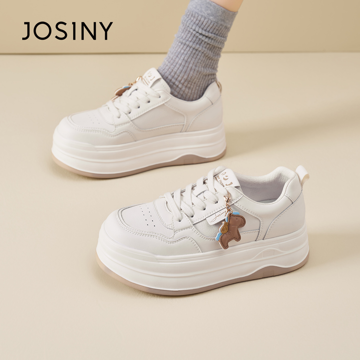 卓诗尼2026春季新款厚底运动鞋时尚舒适增高休闲板鞋百搭小白鞋女